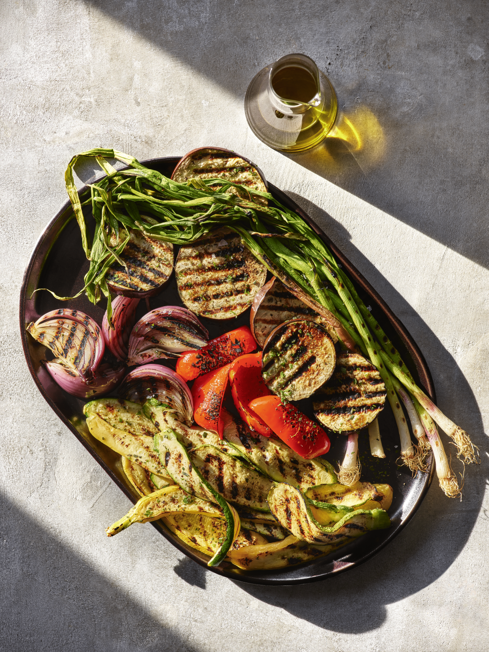 Managing SIBO Symptoms With Diet: A Complete Guide